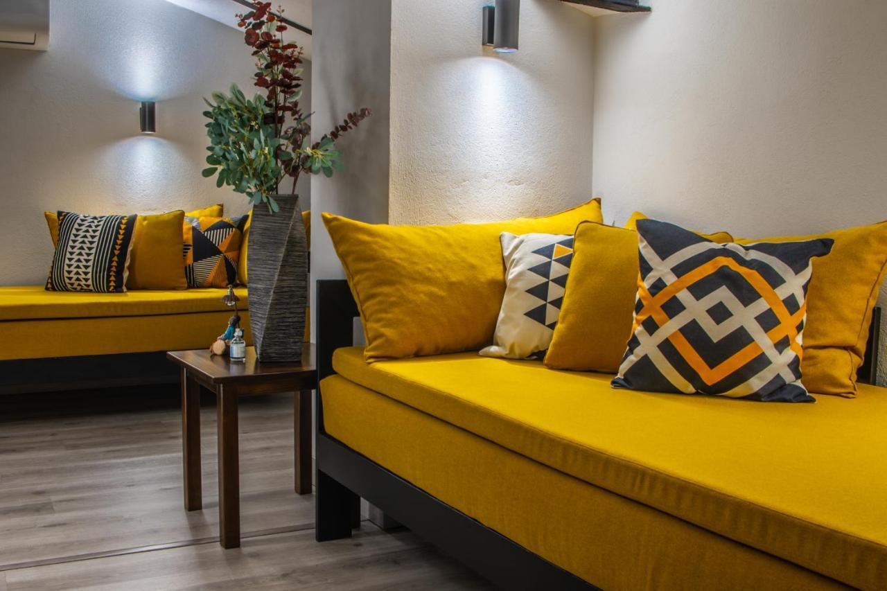 Apartamentos Turisticos El Altozano Fuentes de León Exterior foto